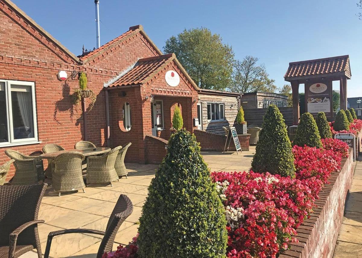 Woodthorpe Leisure Park Hotel Strubby Exterior photo